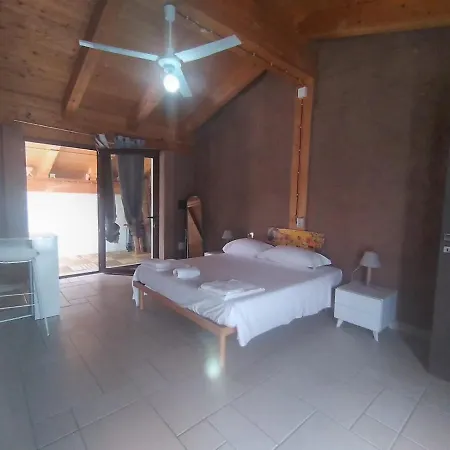 La Casa Di Paglia Girasole