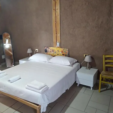 La Casa Di Paglia