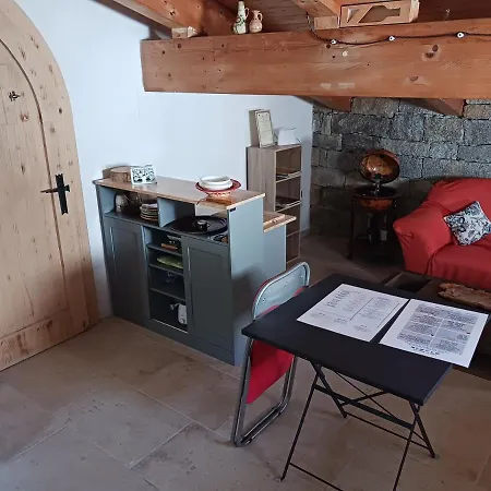 La Casa Di Paglia Guest house