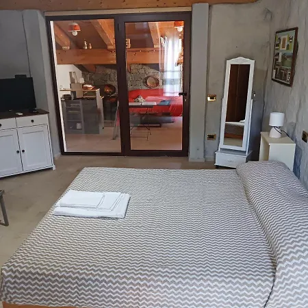 La Casa Di Paglia Guest house